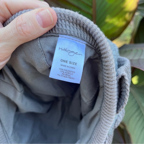 Halogen Knit Cap Beanie Hat Womens Wool Blend Gray Bow One Size - Picture 5 of 8